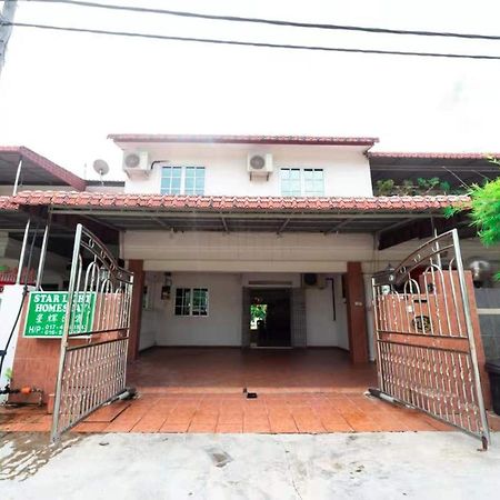 Star Light Homestay Sitiawan Εξωτερικό φωτογραφία