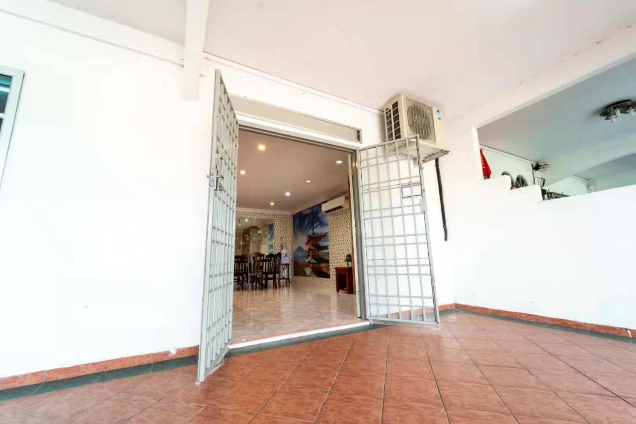 Star Light Homestay Sitiawan Εξωτερικό φωτογραφία